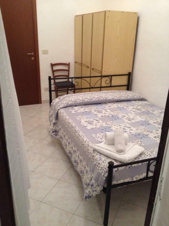 Foscolomare Apartment